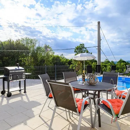 Apartment Lara With Swimming Pool - Paradiz Labin (Istria)
